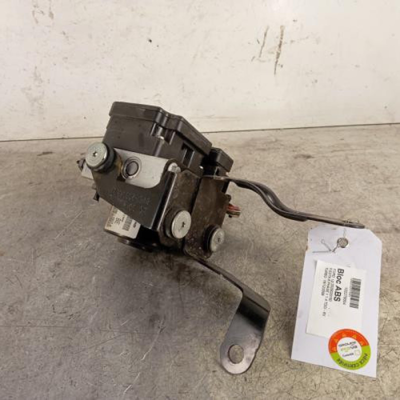 Bloc ABS (freins anti-blocage) FORD FIESTA 6 Bloc ABS (freins anti-blocage) FORD FIESTA 6