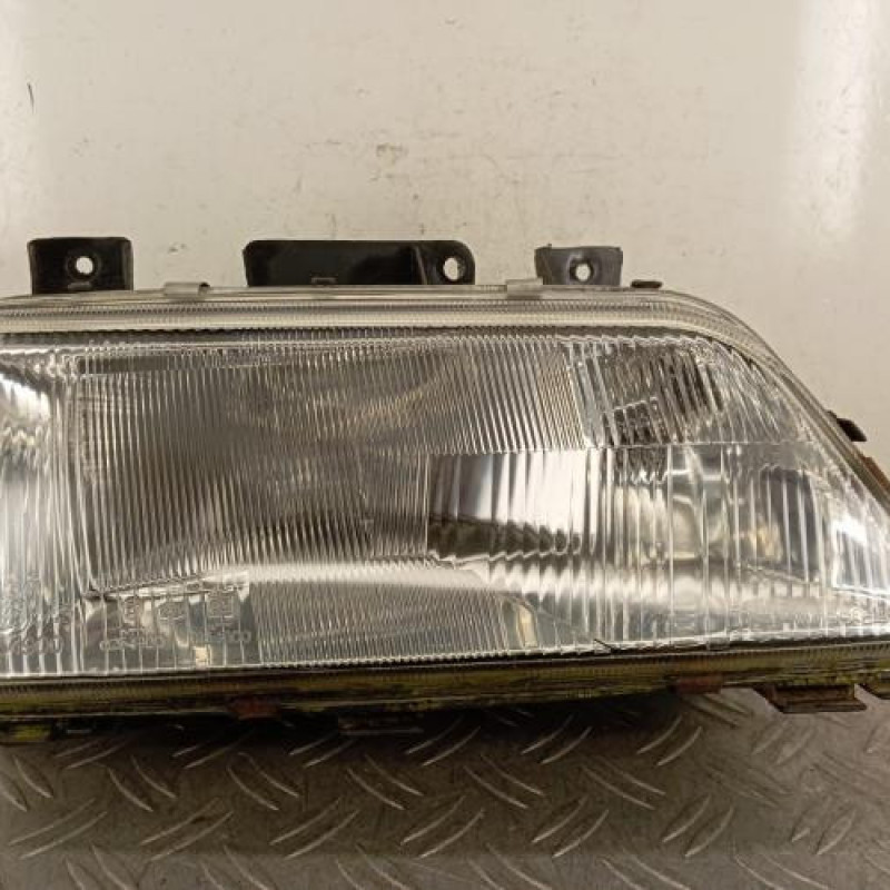 Optique avant principal droit (feux)(phare) PEUGEOT 405