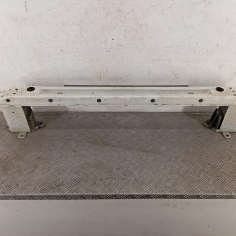 Renfort pare choc arriere (traverse) FIAT 500L