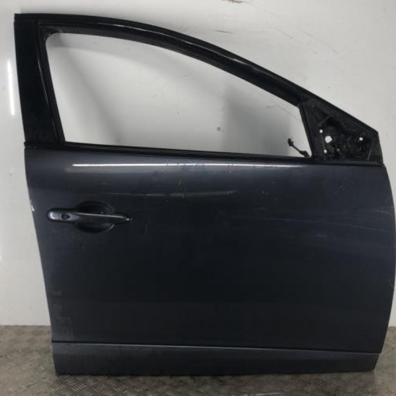 Porte avant droit RENAULT MEGANE 3 Porte avant droit RENAULT MEGANE 3