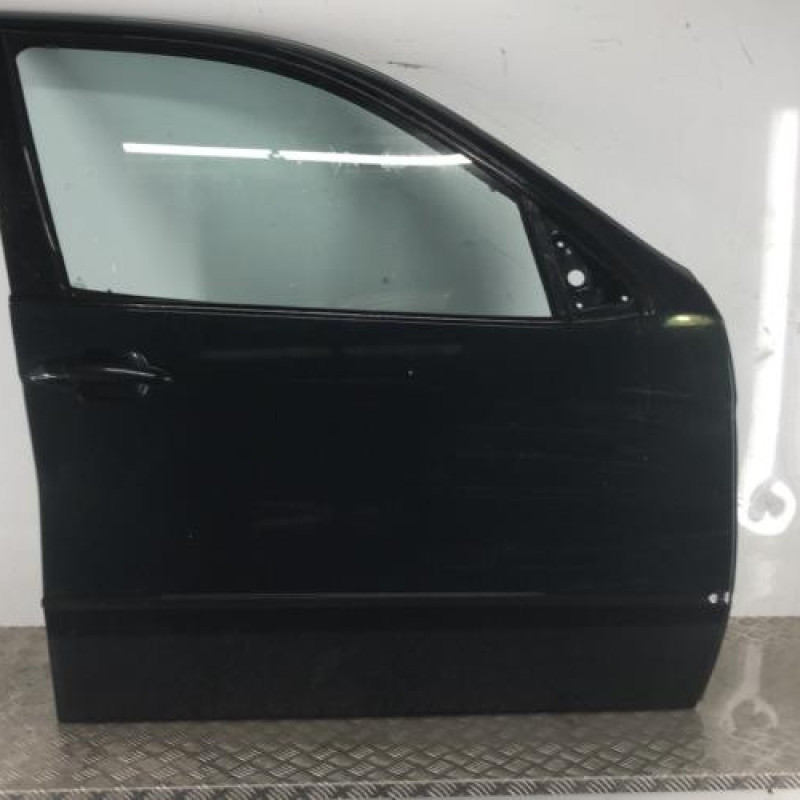Porte avant droit BMW X5 E53 Porte avant droit BMW X5 E53
