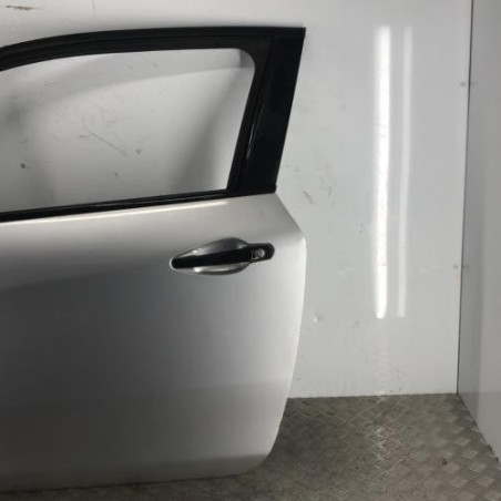 Porte avant gauche PEUGEOT 208 1