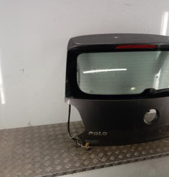 Malle/Hayon arriere VOLKSWAGEN POLO 5
