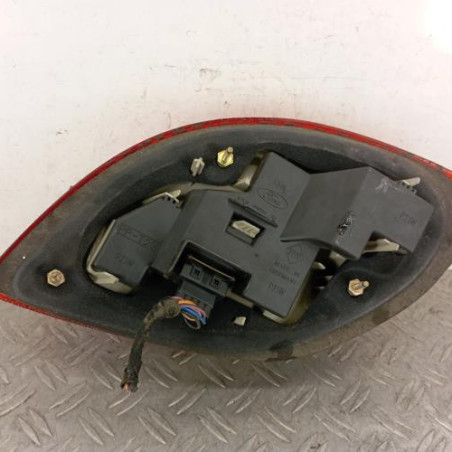 Feu arriere principal gauche (feux) FORD KA 1