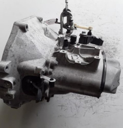 Boite de vitesses PEUGEOT 208 1 Photo n°4