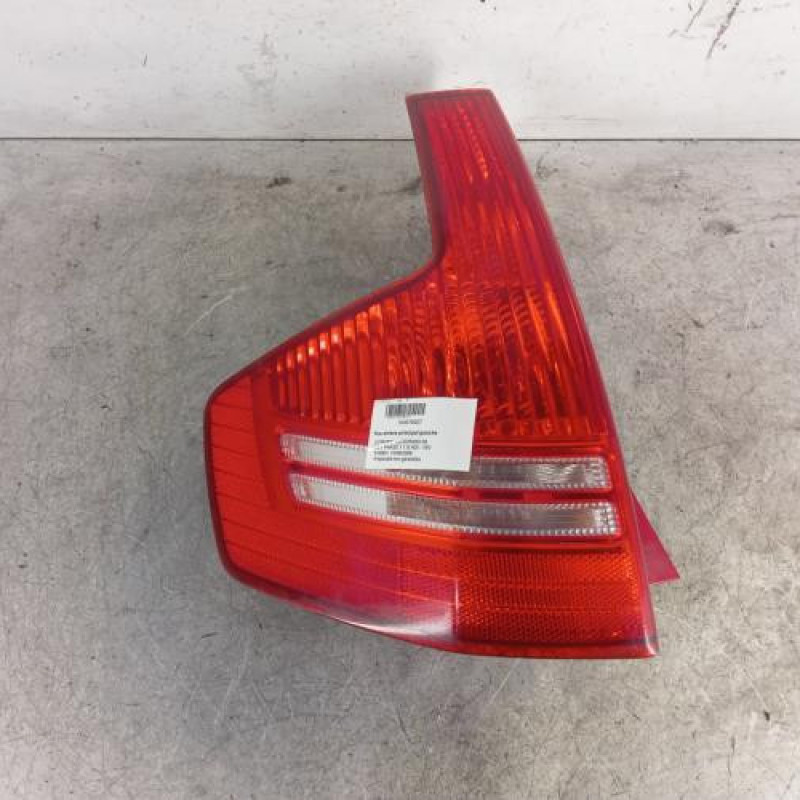 Feu arriere principal gauche (feux) CITROEN C4 1 Feu arriere principal gauche (feux) CITROEN C4 1