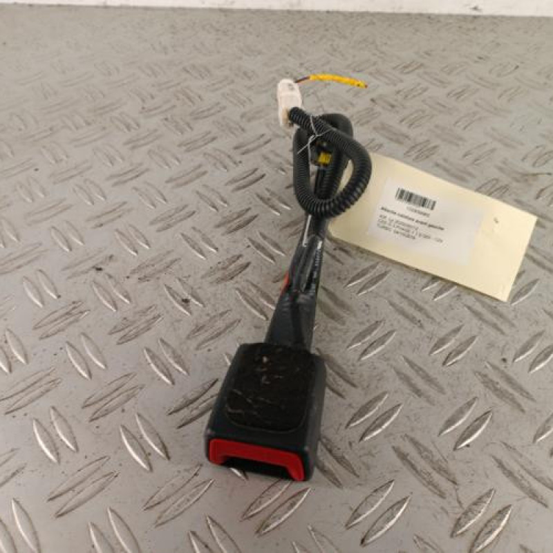 Attache ceinture avant gauche KIA CEE-D 3
