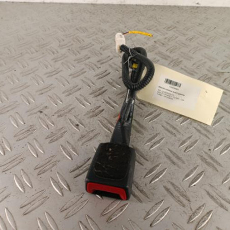 Attache ceinture avant gauche KIA CEE-D 3 Photo n°1