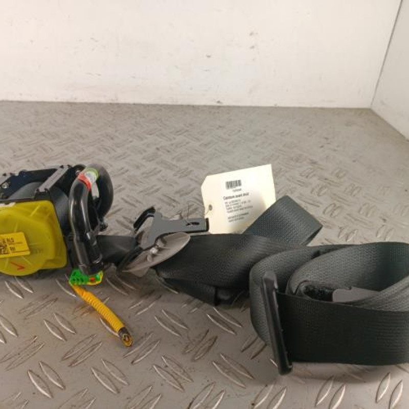 Ceinture avant droit KIA CEE-D 3