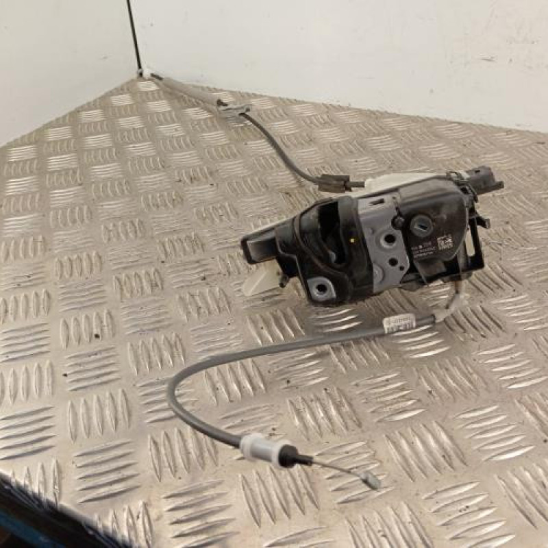 Serrure avant gauche OPEL VIVARO 3 Serrure avant gauche OPEL VIVARO 3