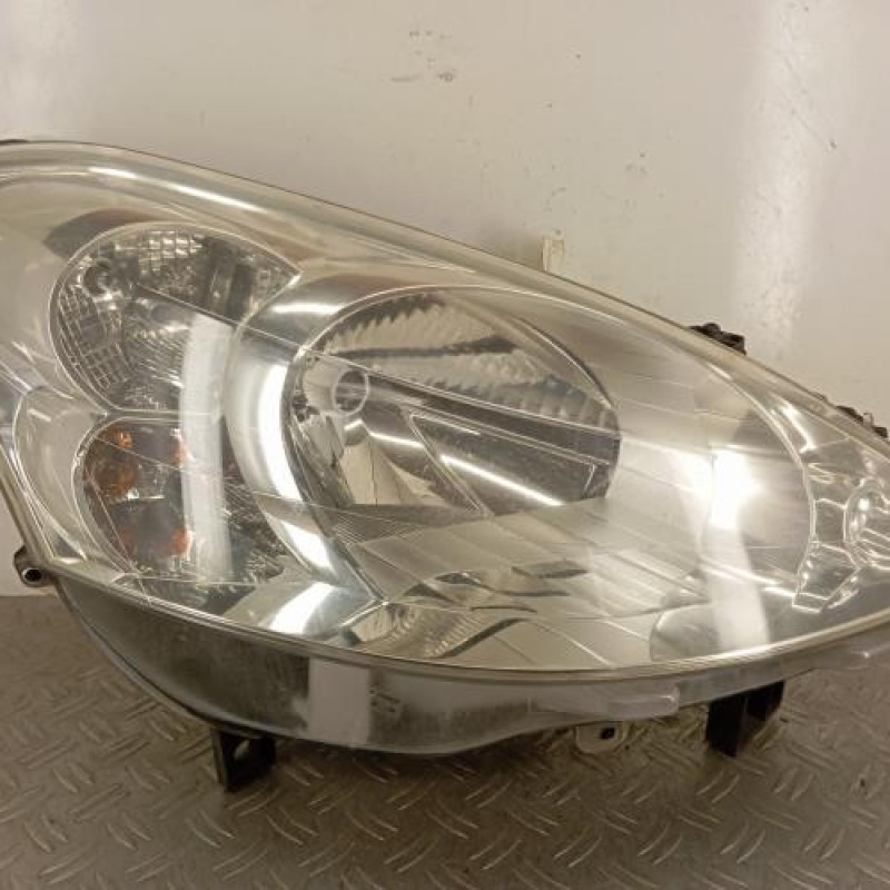 Optique avant principal droit (feux)(phare) PEUGEOT PARTNER 2