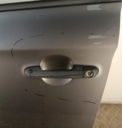 Porte avant gauche HYUNDAI I 20 1 Photo n°3