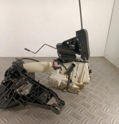 Serrure avant droit MERCEDES CLASSE M 164