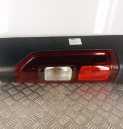 Feu arriere principal droit (feux) RENAULT TRAFIC 3 COURT Photo n°1