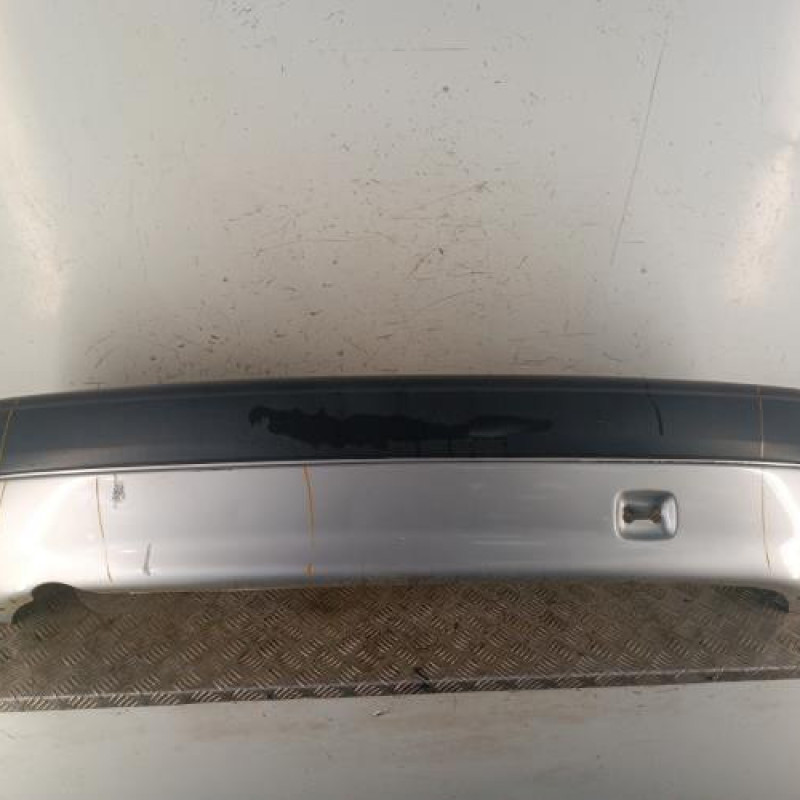 Pare choc arriere CITROEN SAXO