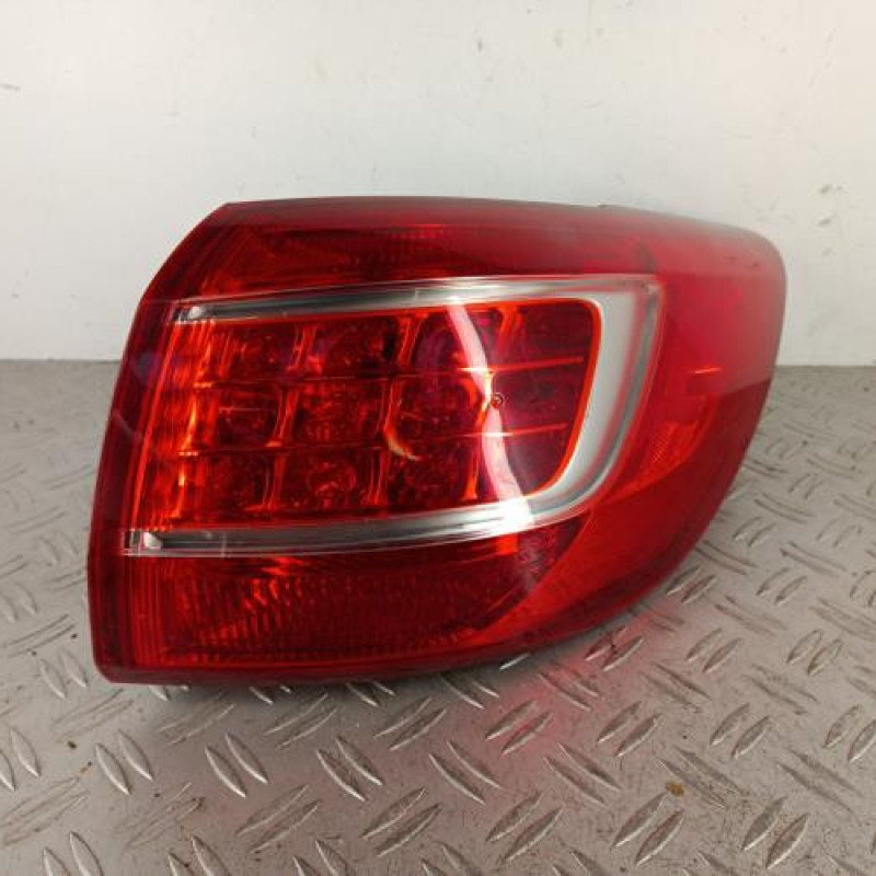 Feu arriere principal droit (feux) KIA SPORTAGE 3 Feu arriere principal droit (feux) KIA SPORTAGE 3