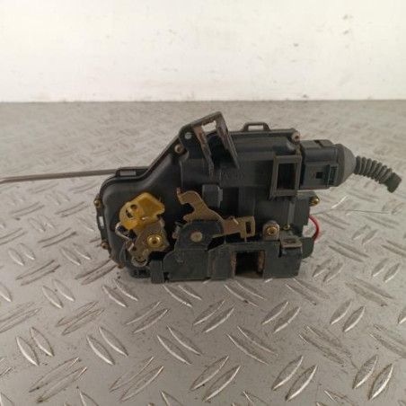 Serrure avant gauche AUDI A4 2
