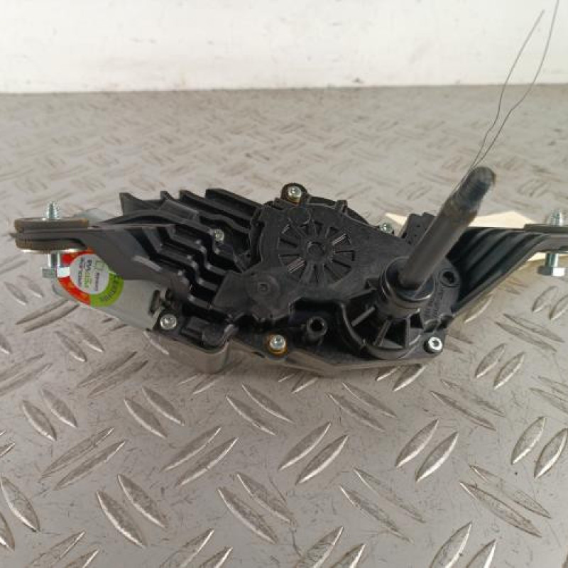 Moteur essuie glace arriere KIA CEE-D 3 Moteur essuie glace arriere KIA CEE-D 3
