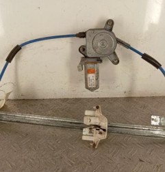 Leve vitre electrique avant droit PEUGEOT 406 Photo n°1