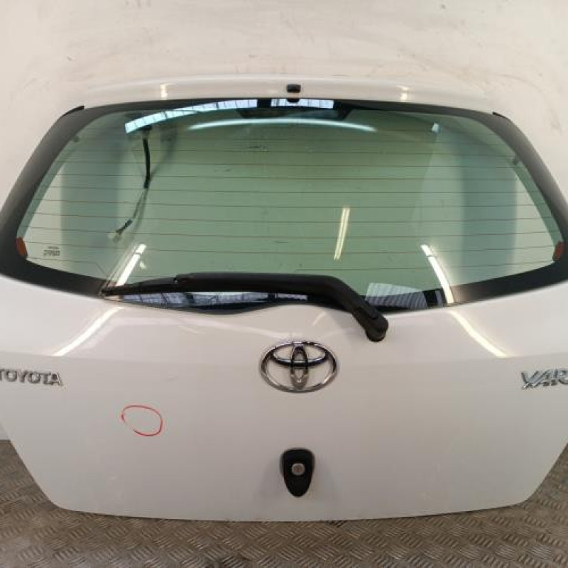 Malle/Hayon arriere TOYOTA YARIS 2 Malle/Hayon arriere TOYOTA YARIS 2