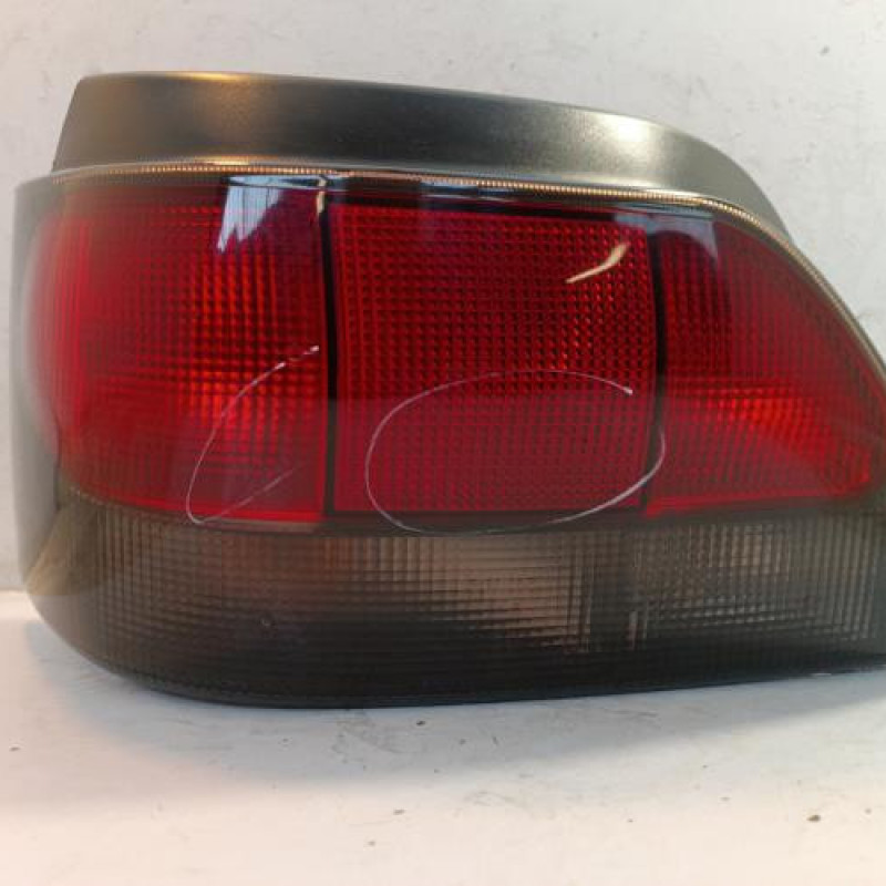 Feu arriere principal gauche (feux) RENAULT CLIO 1
