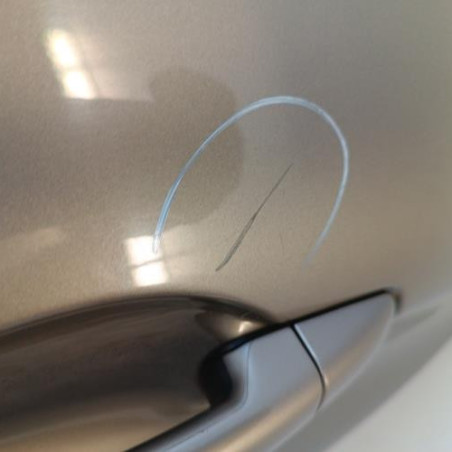 Porte arriere gauche PEUGEOT 208 1
