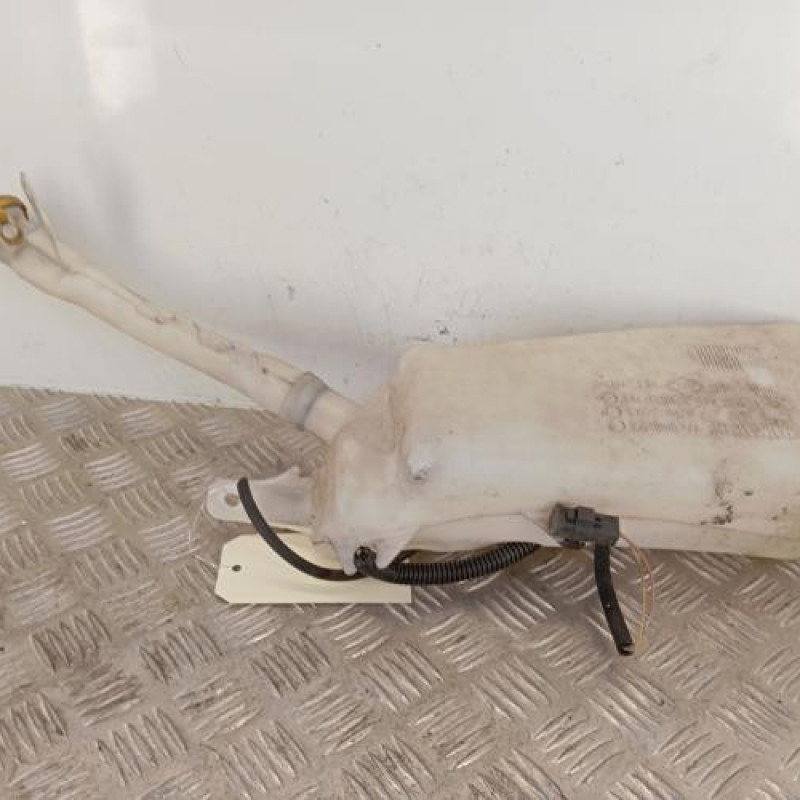 Vase de lave glace RENAULT CLIO 3 Vase de lave glace RENAULT CLIO 3