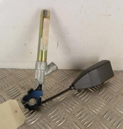 Attache ceinture avant droit RENAULT CLIO 2 Photo n°1