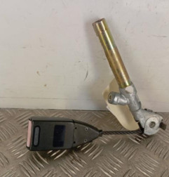 Attache ceinture avant droit RENAULT CLIO 2