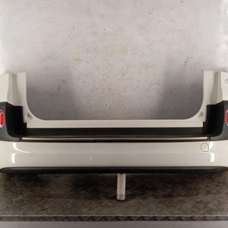 Pare choc arriere FIAT 500L Pare choc arriere FIAT 500L