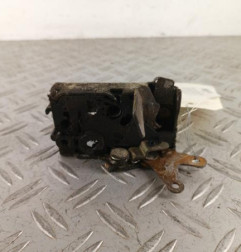 Serrure arriere droit PEUGEOT 205