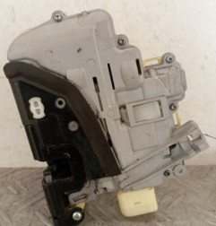 Serrure avant gauche VOLKSWAGEN PASSAT 5