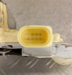 Serrure arriere droit VOLKSWAGEN PASSAT 5 Photo n°4