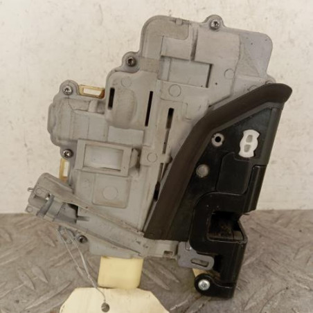 Serrure avant droit VOLKSWAGEN PASSAT 5