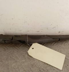 Bras essuie glace arriere CITROEN C4 CACTUS Photo n°1