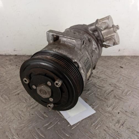 Compresseur clim OPEL CORSA E Photo n°1