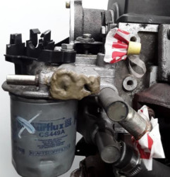 Moteur CITROEN SAXO Photo n°4
