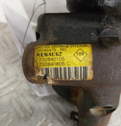 Pompe de direction RENAULT CLIO 2 Photo n°3