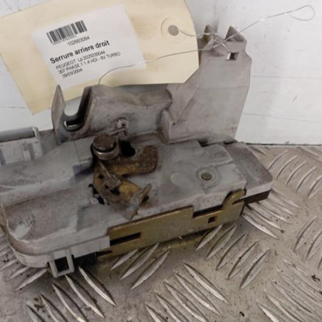 Serrure arriere droit PEUGEOT 307