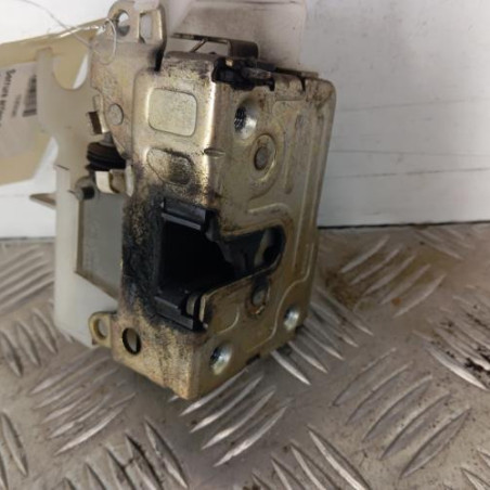 Serrure arriere droit RENAULT CLIO 2 Photo n°1