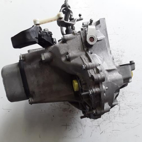 Boite de vitesses PEUGEOT 208 1