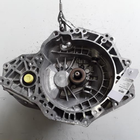 Boite de vitesses OPEL CORSA E Photo n°1