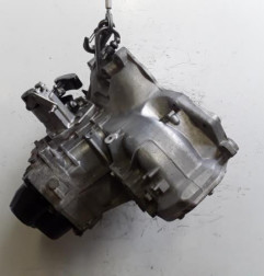 Boite de vitesses OPEL CORSA E