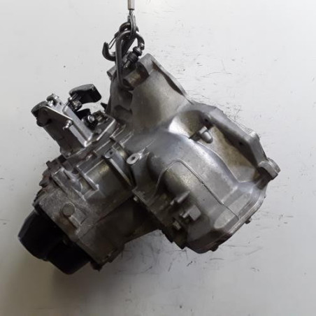 Boite de vitesses OPEL CORSA E
