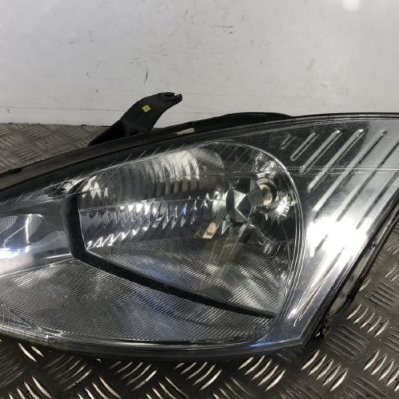 Optique avant principal gauche (feux)(phare) FORD FOCUS 1
