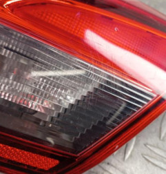 Feu arriere secondaire droit (feux) OPEL CORSA E