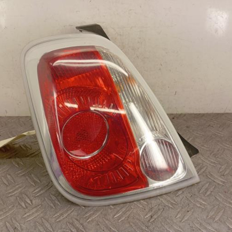 Feu arriere principal gauche (feux) FIAT 500 2