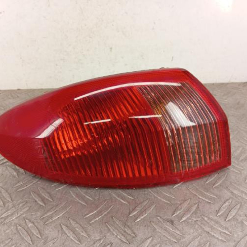 Feu arriere principal gauche (feux) ALFA ROMEO 147