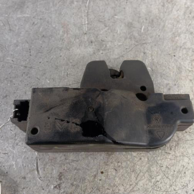 Serrure de hayon PEUGEOT 307 Serrure de hayon PEUGEOT 307