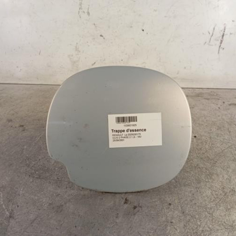 Trappe d'essence RENAULT CLIO 2 Trappe d'essence RENAULT CLIO 2